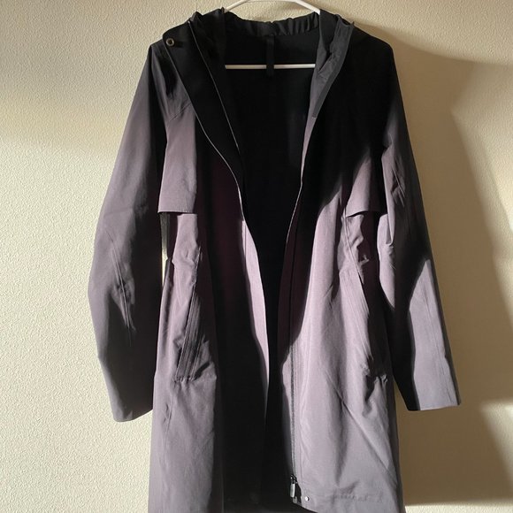 Lululemon Rain Rebel Jacket - Picture 6 of 6